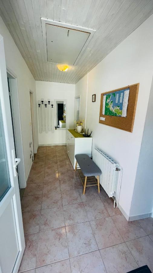 Apartments Danijela Lumbarda Eksteriør billede